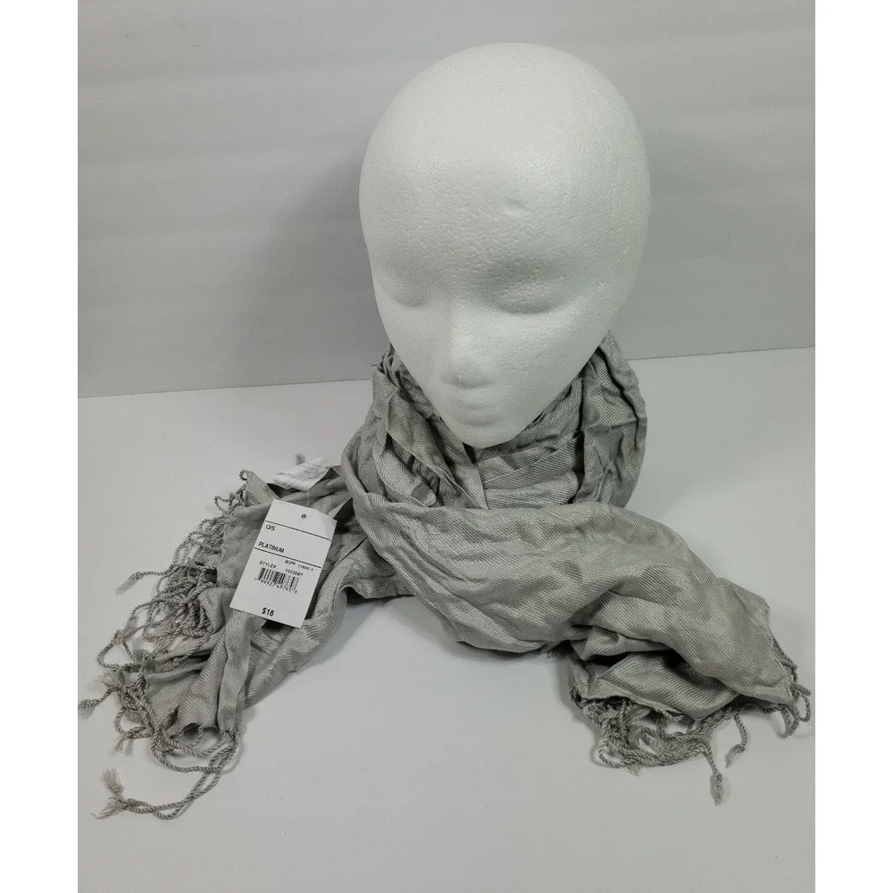 Silver Platnium Acrylic Scarf One Size Large Flowing E3